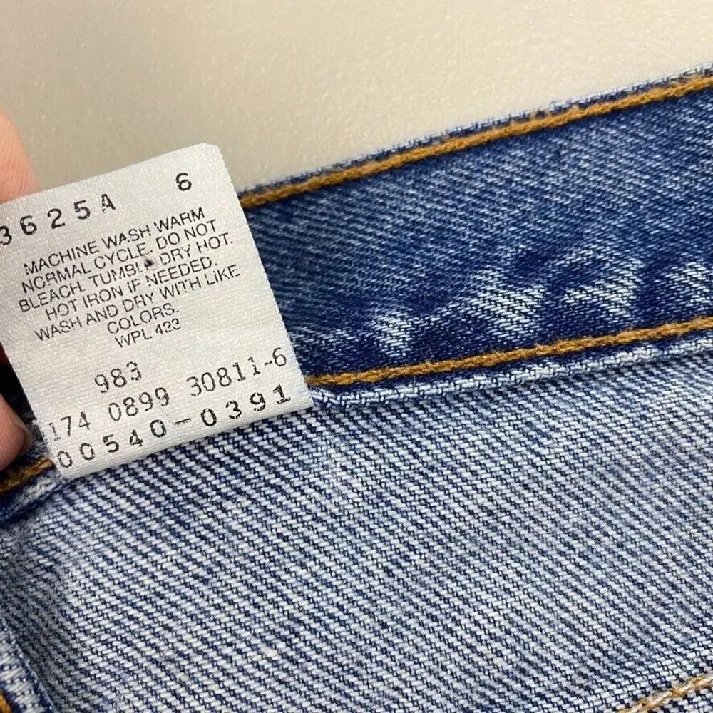 Levis 540 Jeans Mens 38x30 (Fits 36x30) Relaxed‎ Straight Brown Tab VTG 90s 0391